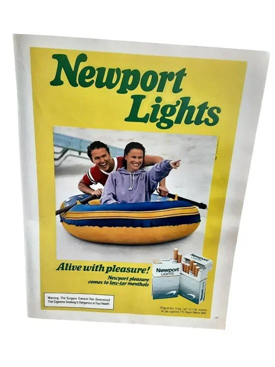 1984 Newport Lights Vintage Cigarette Print Ad Raft Beach Couple - Picture 1 of 1